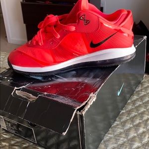 Men’s Lebron 8 V/2 Low